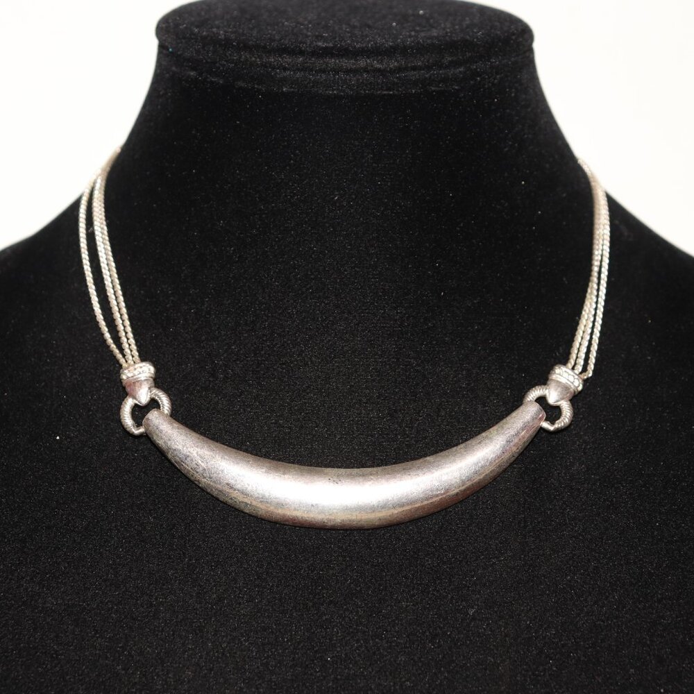 💎 Silver Statement Necklace · Adjustable 16–18"